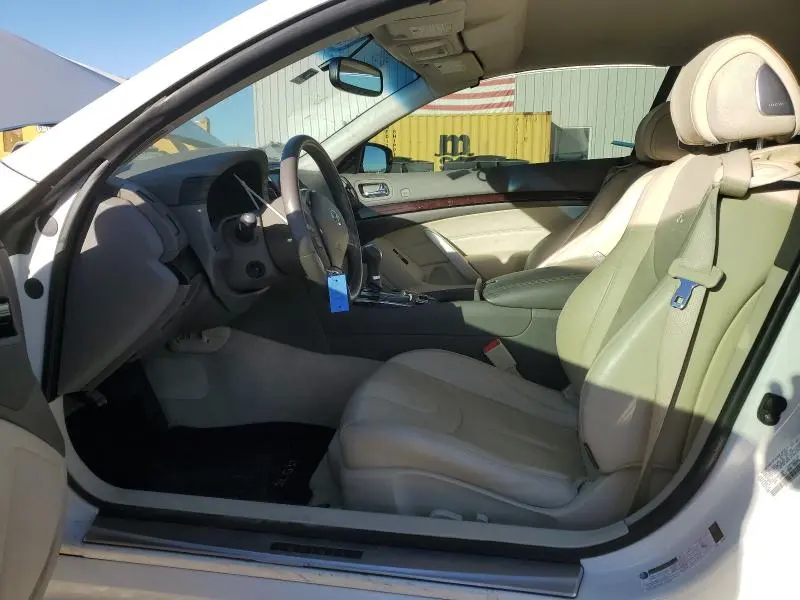 2012 INFINITI G37 BASE  