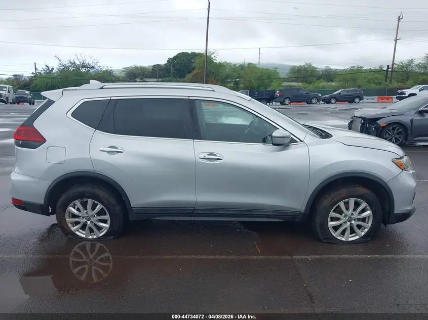 2018 NISSAN ROGUE SV