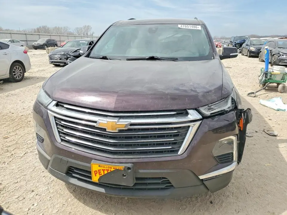 2022 CHEVROLET TRAVERSE LT  