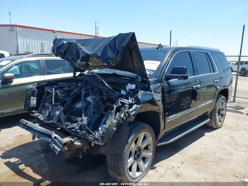 2016 CADILLAC ESCALADE LUXURY COLLECTION