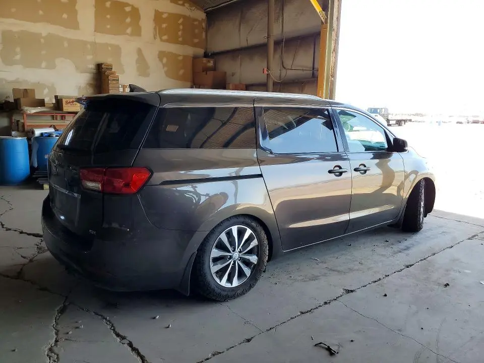 2016 KIA SEDONA SX  