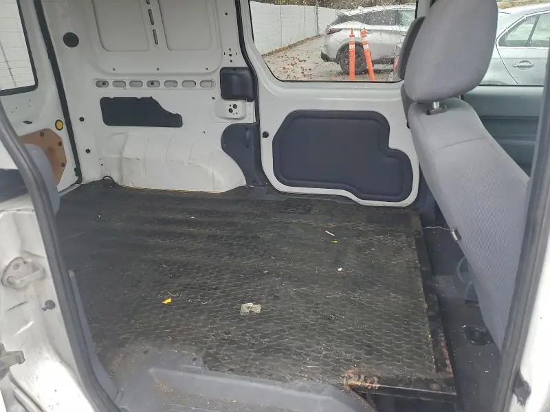 2010 FORD TRANSIT CONNECT XLT  
