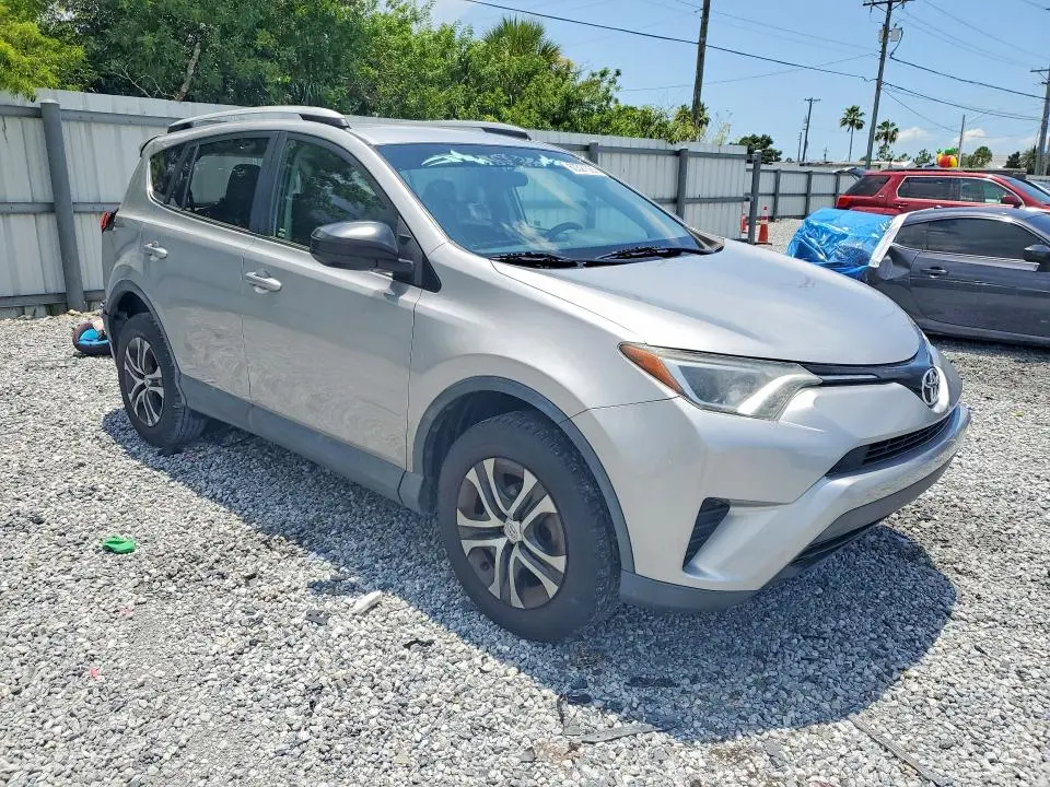 2016 TOYOTA RAV4 LE  