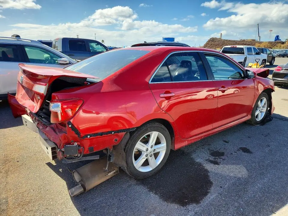 2014 TOYOTA CAMRY L  