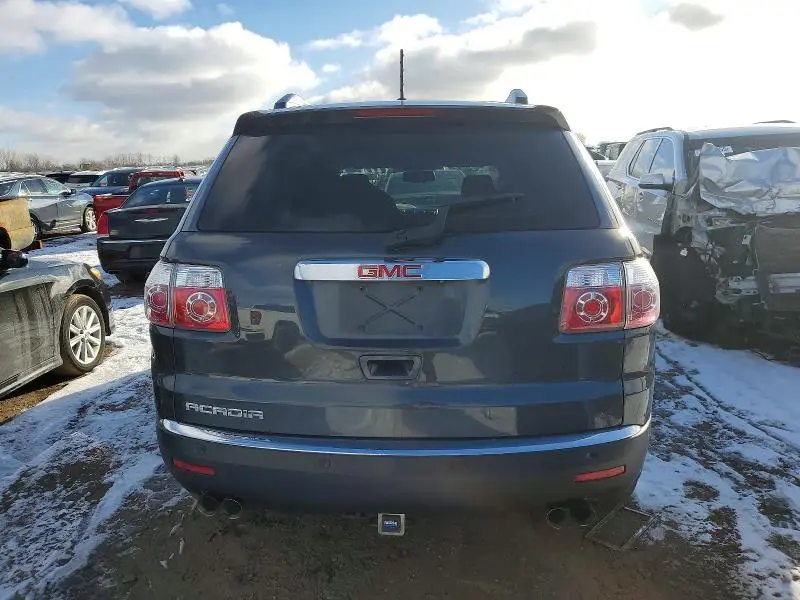 2011 GMC ACADIA SLT-1  