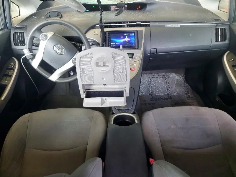 2013 TOYOTA PRIUS TWO  