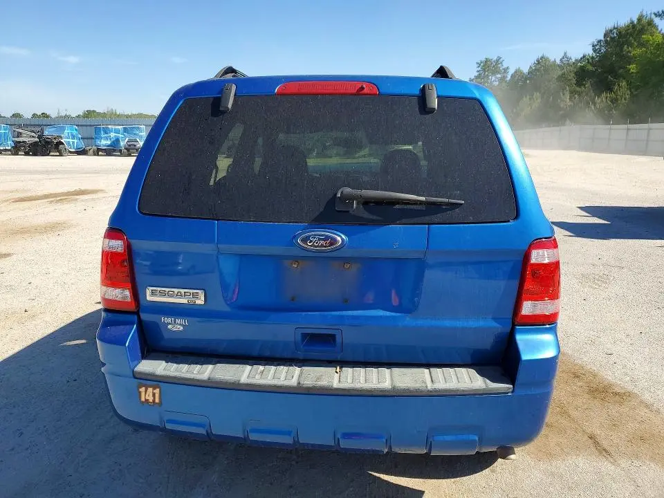 2011 FORD ESCAPE XLT  