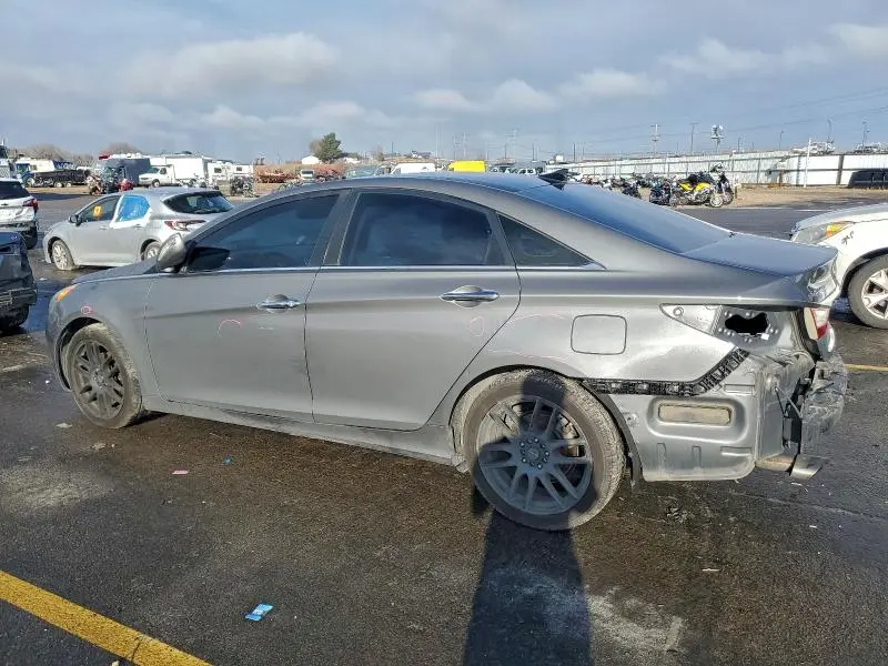 2013 HYUNDAI SONATA SE  