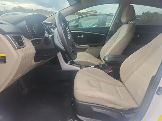 2013 HYUNDAI ELANTRA GT   