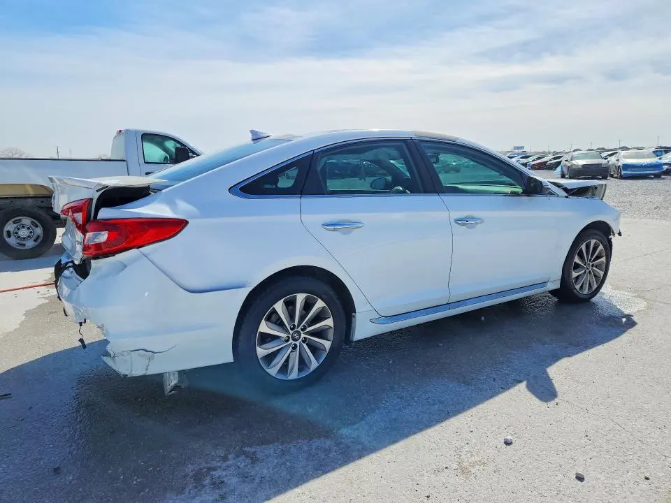 2016 HYUNDAI SONATA SPORT  