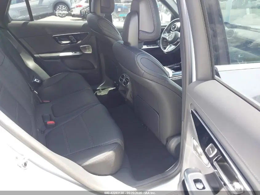 2023 MERCEDES-BENZ GLC 300 SUV