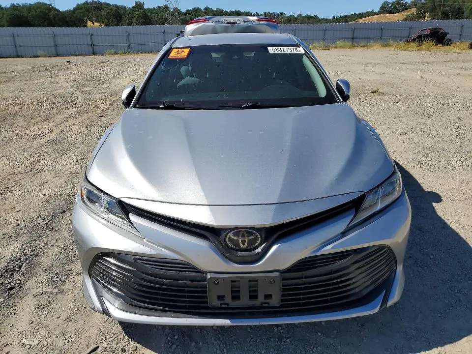 2018 TOYOTA CAMRY LE  