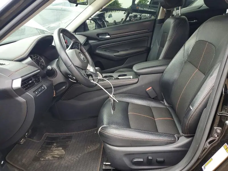 2020 NISSAN ALTIMA SR  
