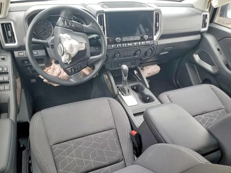 2025 NISSAN FRONTIER S  