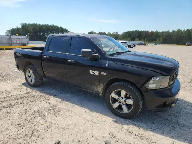 2013 RAM 1500 ST  