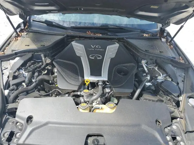 2018 INFINITI Q50 LUXE  