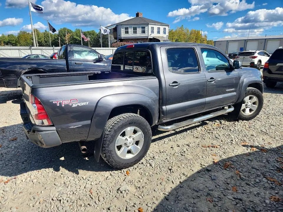 2010 TOYOTA TACOMA V6  