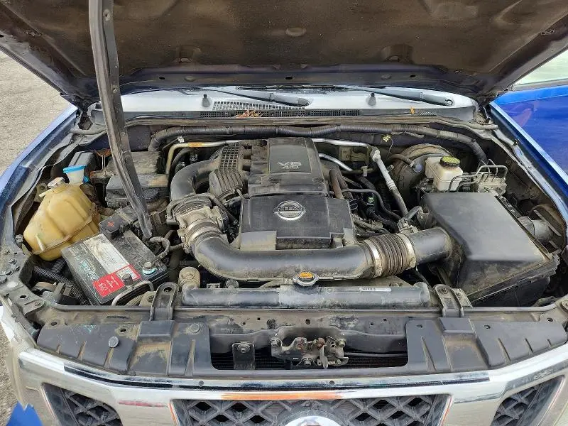 2013 NISSAN FRONTIER S  
