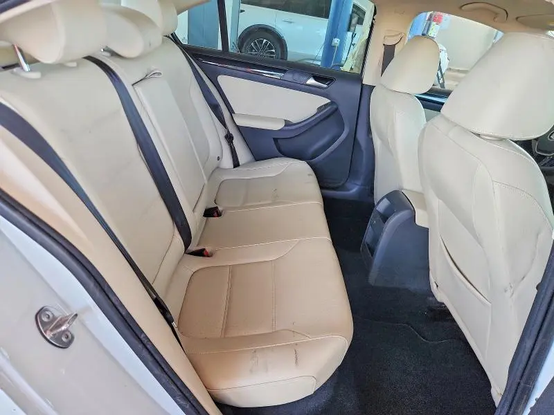 2017 VOLKSWAGEN JETTA SEL  