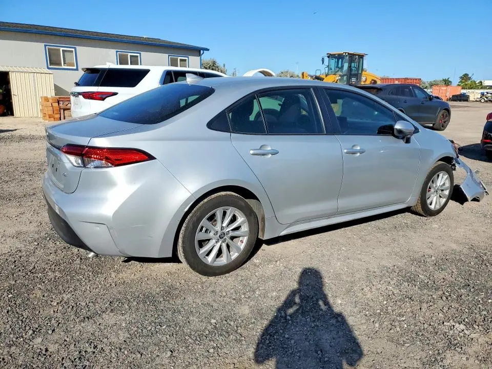 2024 TOYOTA COROLLA   