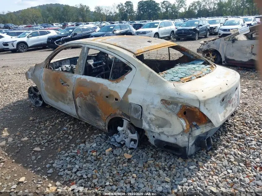 2019 NISSAN VERSA 1.6 SV