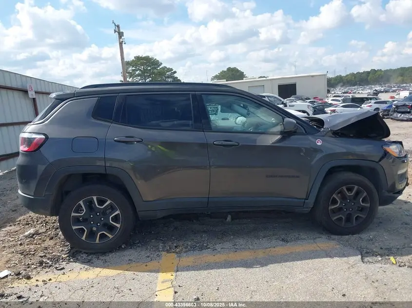 2019 JEEP COMPASS TRAILHAWK 4X4