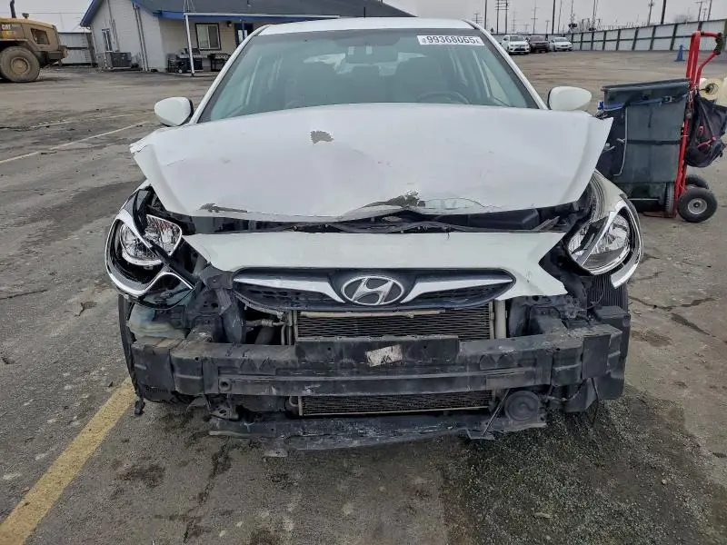 2012 HYUNDAI ACCENT GLS  