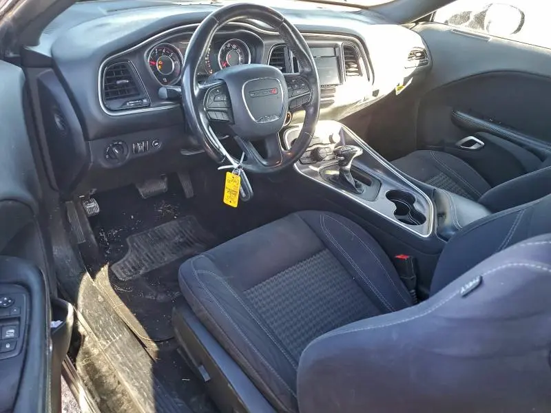 2015 DODGE CHALLENGER SXT  