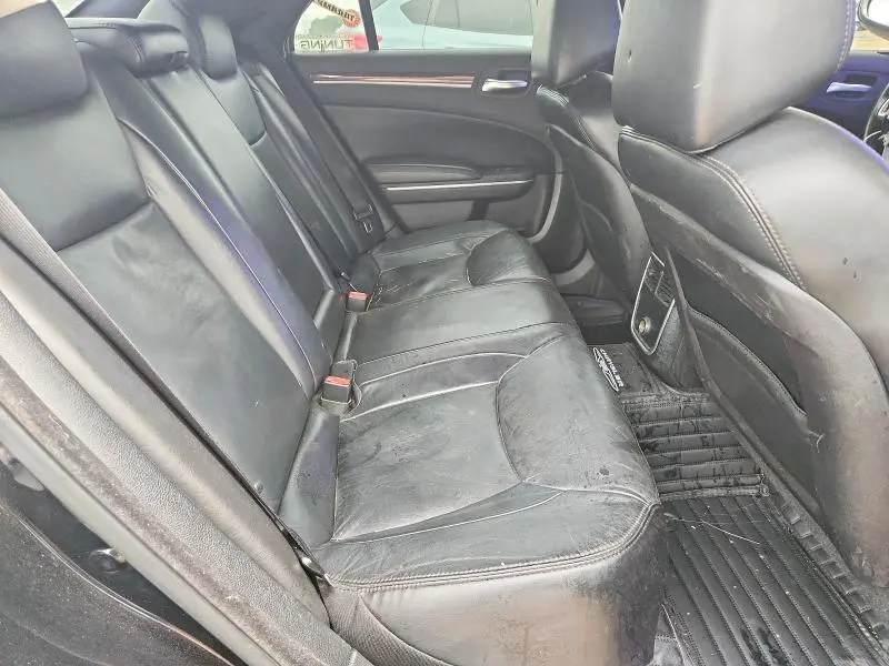 2012 CHRYSLER 300 LIMITED  
