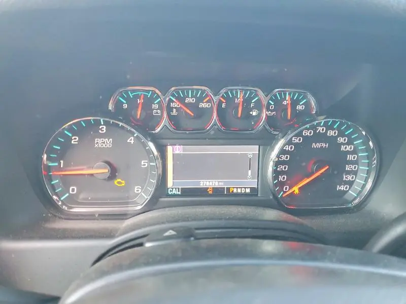 2015 CHEVROLET SUBURBAN C1500 LS  