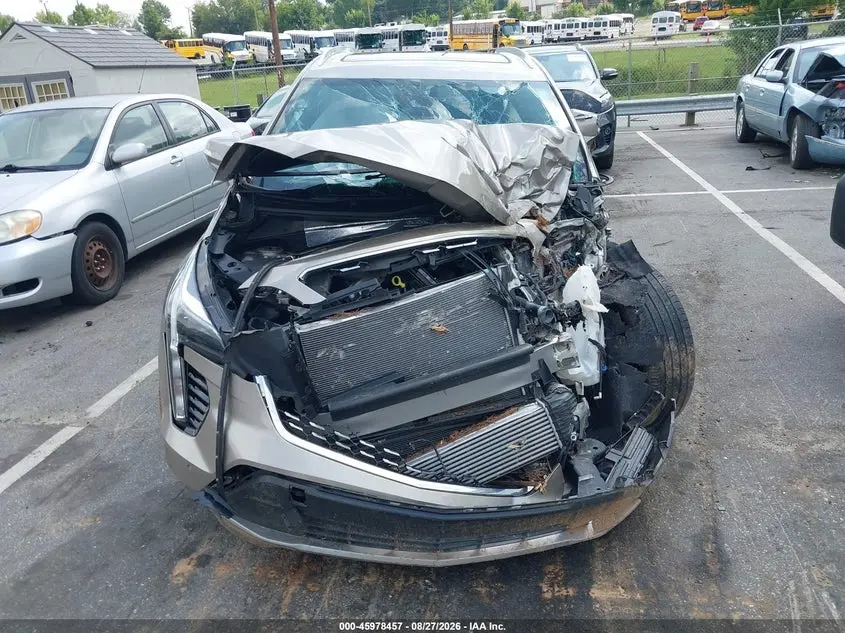 2023 CADILLAC XT4 FWD PREMIUM LUXURY