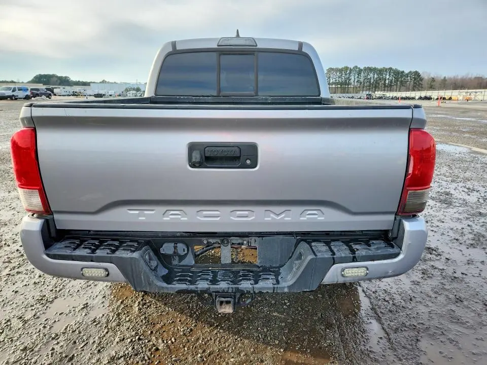 2016 TOYOTA TACOMA DOUBLE CAB  