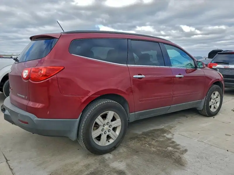 2011 CHEVROLET TRAVERSE LT  