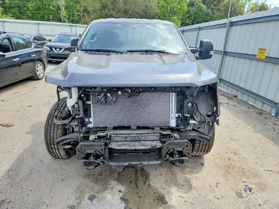2024 FORD F150 XLT  