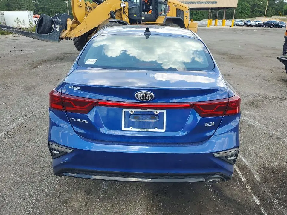 2021 KIA FORTE EX  