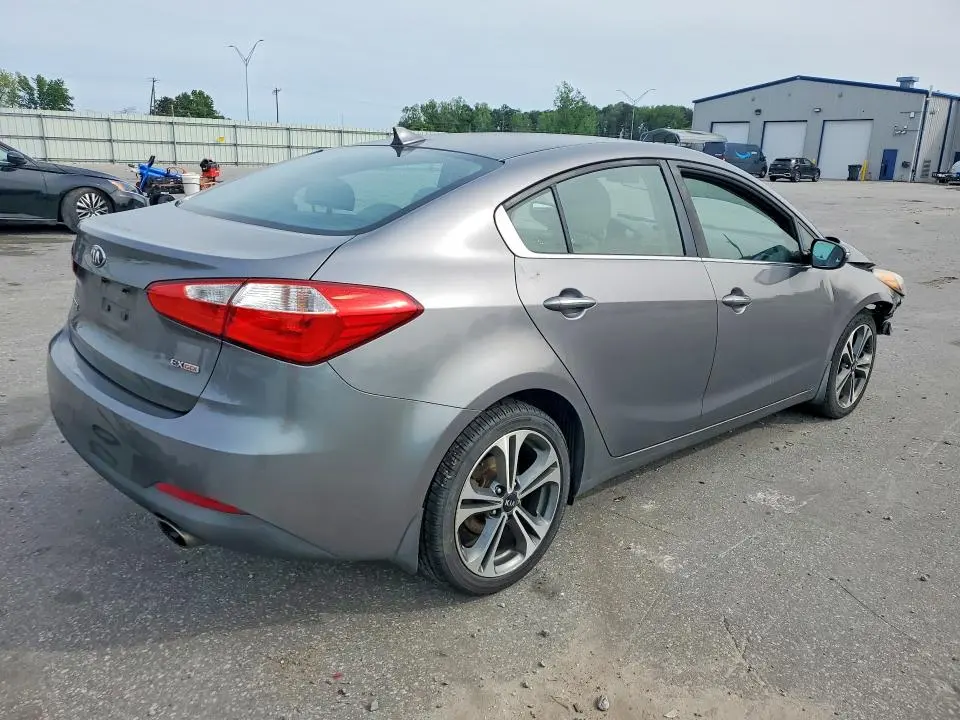 2016 KIA FORTE EX  