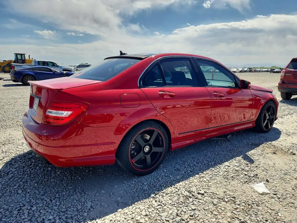 2013 MERCEDES-BENZ C 300 4MATIC  