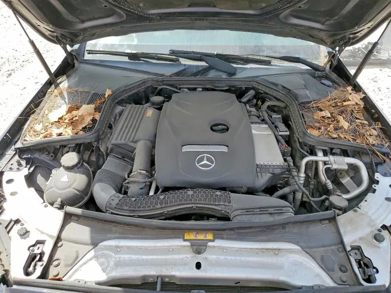 2016 MERCEDES-BENZ C 300  