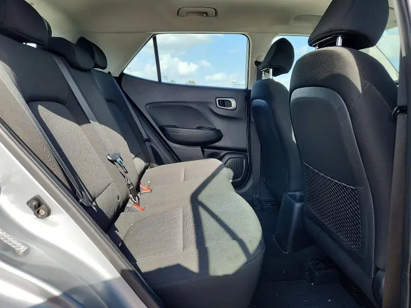2021 HYUNDAI VENUE SE  