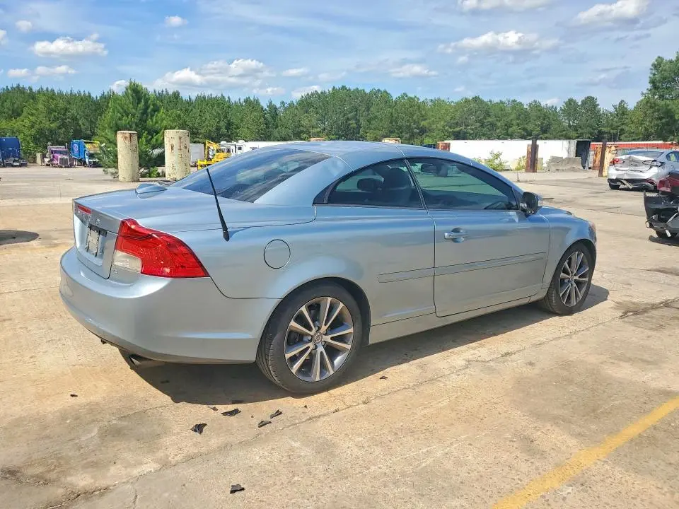 2011 VOLVO C70 T5  