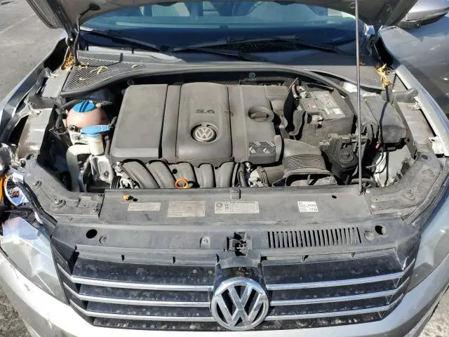 2012 VOLKSWAGEN PASSAT SE
