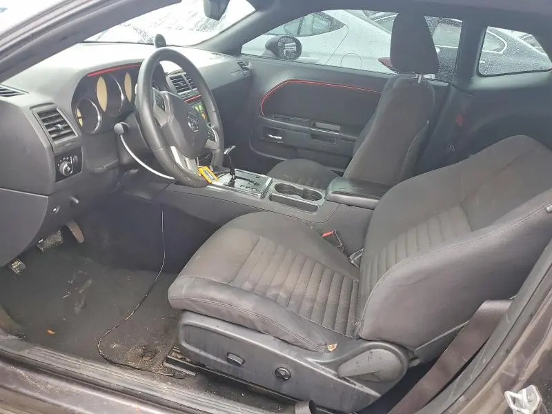 2013 DODGE CHALLENGER SXT  