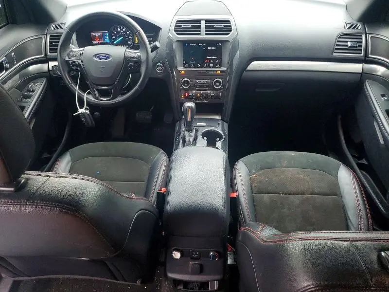 2019 FORD EXPLORER XLT  