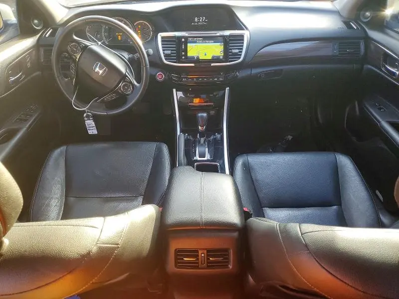 2017 HONDA ACCORD TOURING  