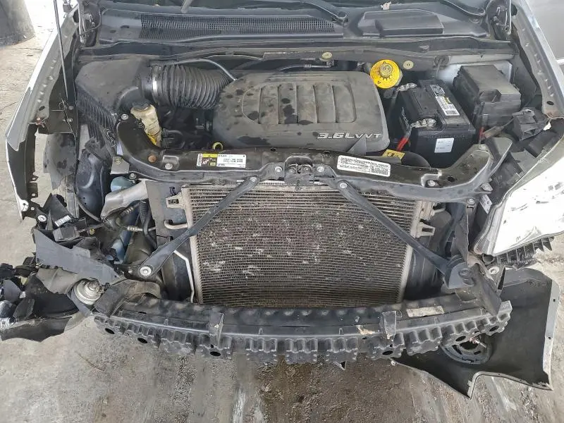 2015 CHRYSLER TOWN & COUNTRY TOURING  