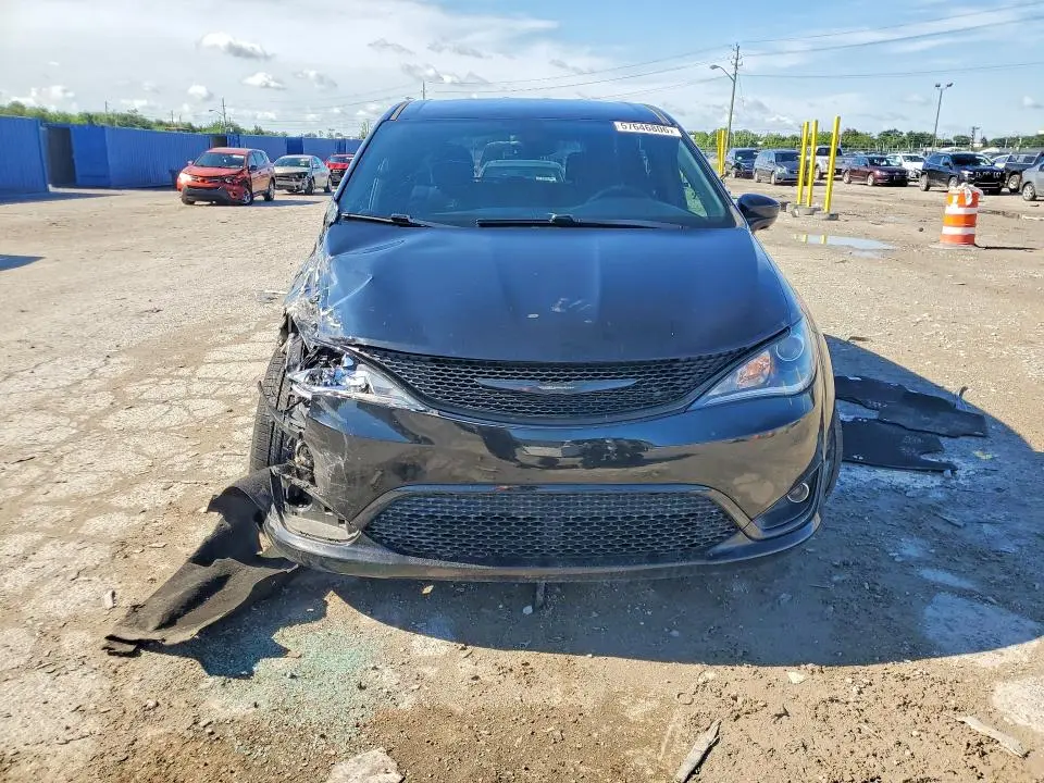 2019 CHRYSLER PACIFICA TOURING PLUS  