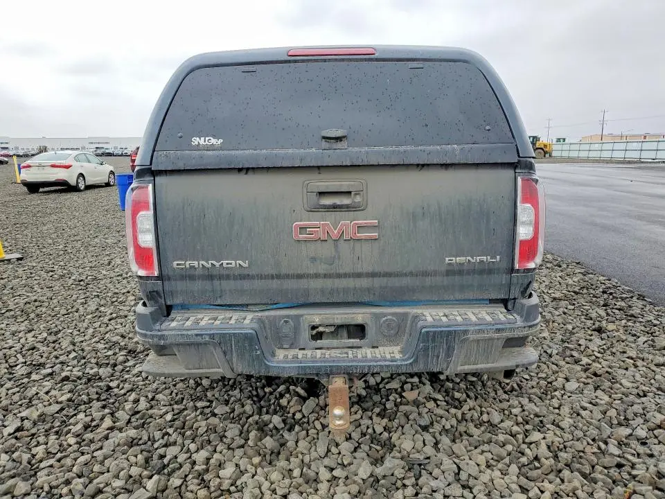 2017 GMC CANYON DENALI  