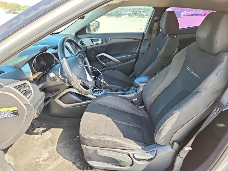 2017 HYUNDAI VELOSTER BASE  