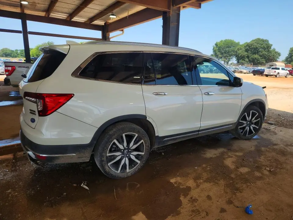 2019 HONDA PILOT TOURING  