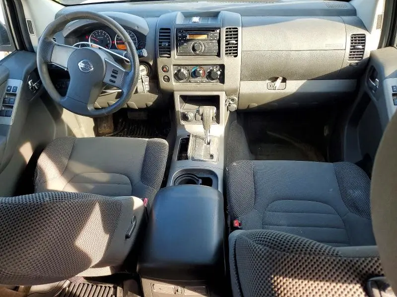 2012 NISSAN PATHFINDER S  